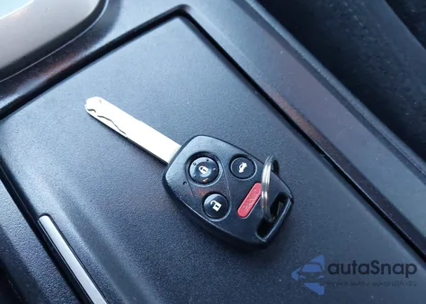 2009 Honda Accord 2.4 Ex z USA, uszkodzony, nr VIN 1HGCS12739A019853